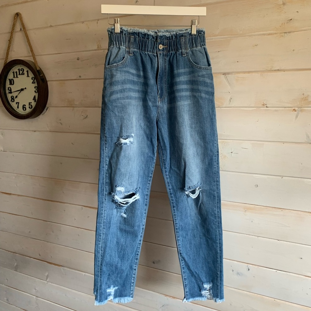 KanCan | Distressed Pull On Jeans